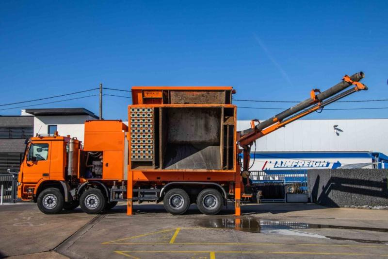Mercedes ACTROS 4141 K - RSP FSE 32/9-2V - Maşină pentru vidanjări: Foto 1 Mercedes ACTROS 4141 K - RSP FSE 32/9-2V - Maşină pentru vidanjări: Foto 1
