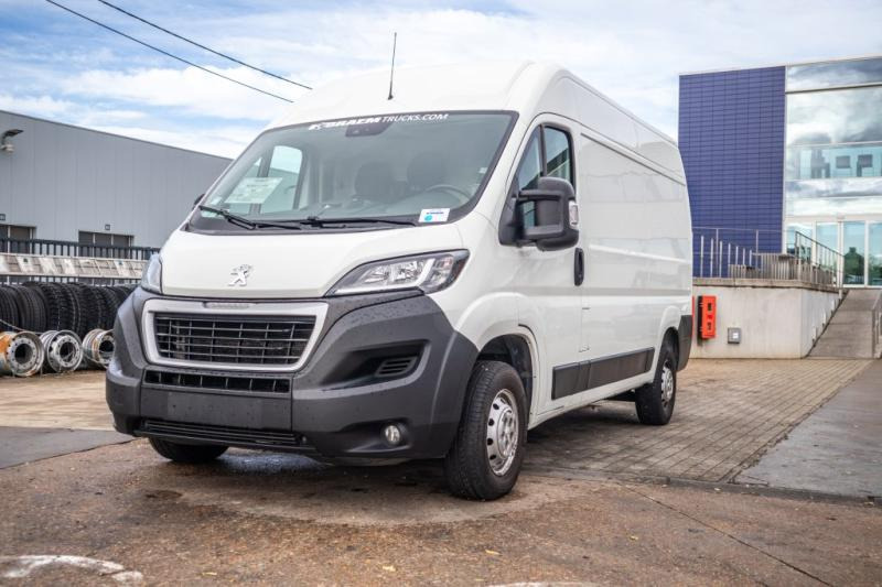 Peugeot BOXER 2.2 HDI - Dubă: Foto 5 Peugeot BOXER 2.2 HDI - Dubă: Foto 5