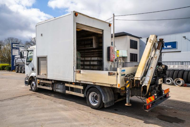 Renault MIDULM 220 DCI - PAFLINGER PK 6001 - Camion platformă, Camion cu macara: Foto 5 Renault MIDULM 220 DCI - PAFLINGER PK 6001 - Camion platformă, Camion cu macara: Foto 5