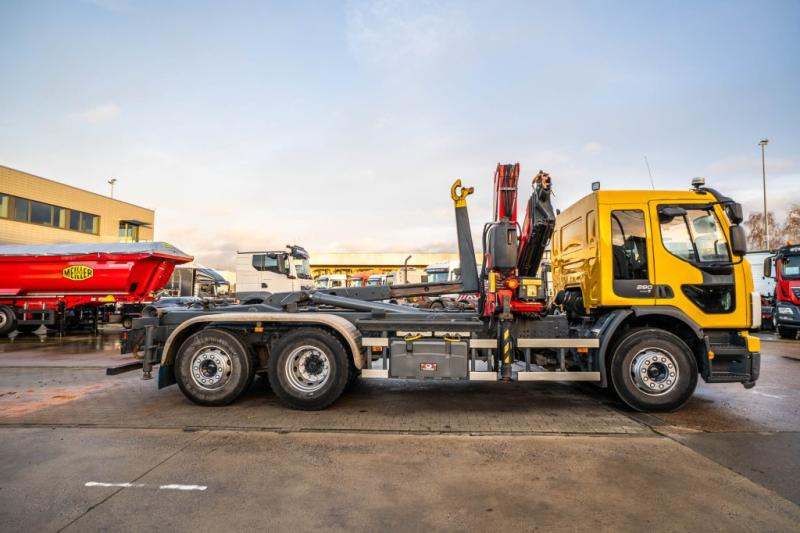Volvo FE 280-E5 + FASSI 190A24 -178.129 KM - Camion cu cârlig, Camion cu macara: Foto 3 Volvo FE 280-E5 + FASSI 190A24 -178.129 KM - Camion cu cârlig, Camion cu macara: Foto 3