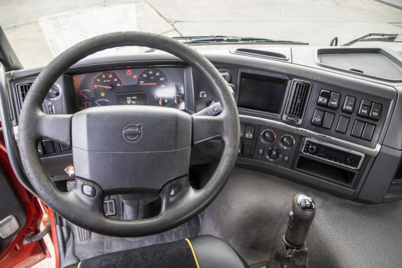 Camion cu cârlig Volvo FM/FH 430-HIAB MULTILIFT XR26S - euro 5: Foto 6 Camion cu cârlig Volvo FM/FH 430-HIAB MULTILIFT XR26S - euro 5: Foto 6