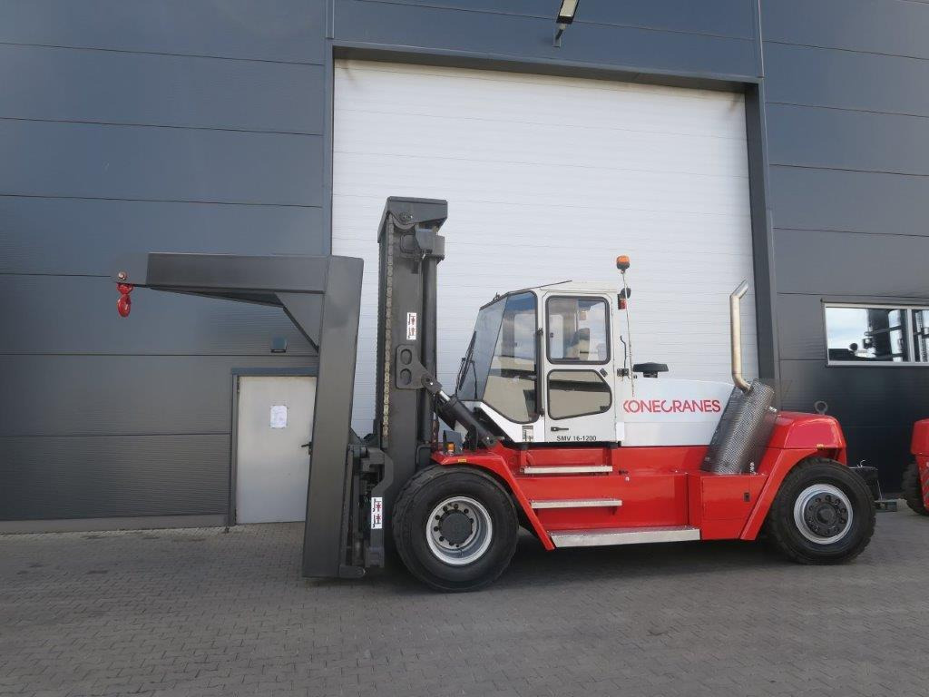 Konecranes SMV15-1200C - Kranarm - Stivuitor diesel: Foto 1 Konecranes SMV15-1200C - Kranarm - Stivuitor diesel: Foto 1