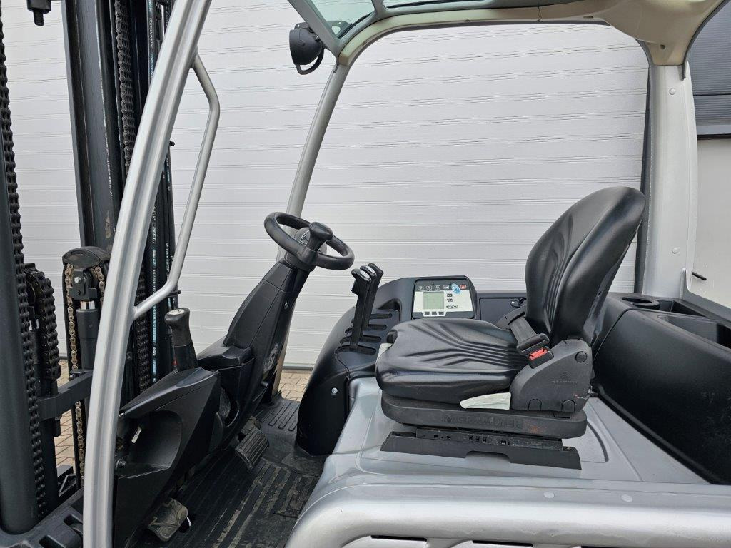 Still RX60-50 - TRIPLEX - Electrostivuitor: Foto 4 Still RX60-50 - TRIPLEX - Electrostivuitor: Foto 4