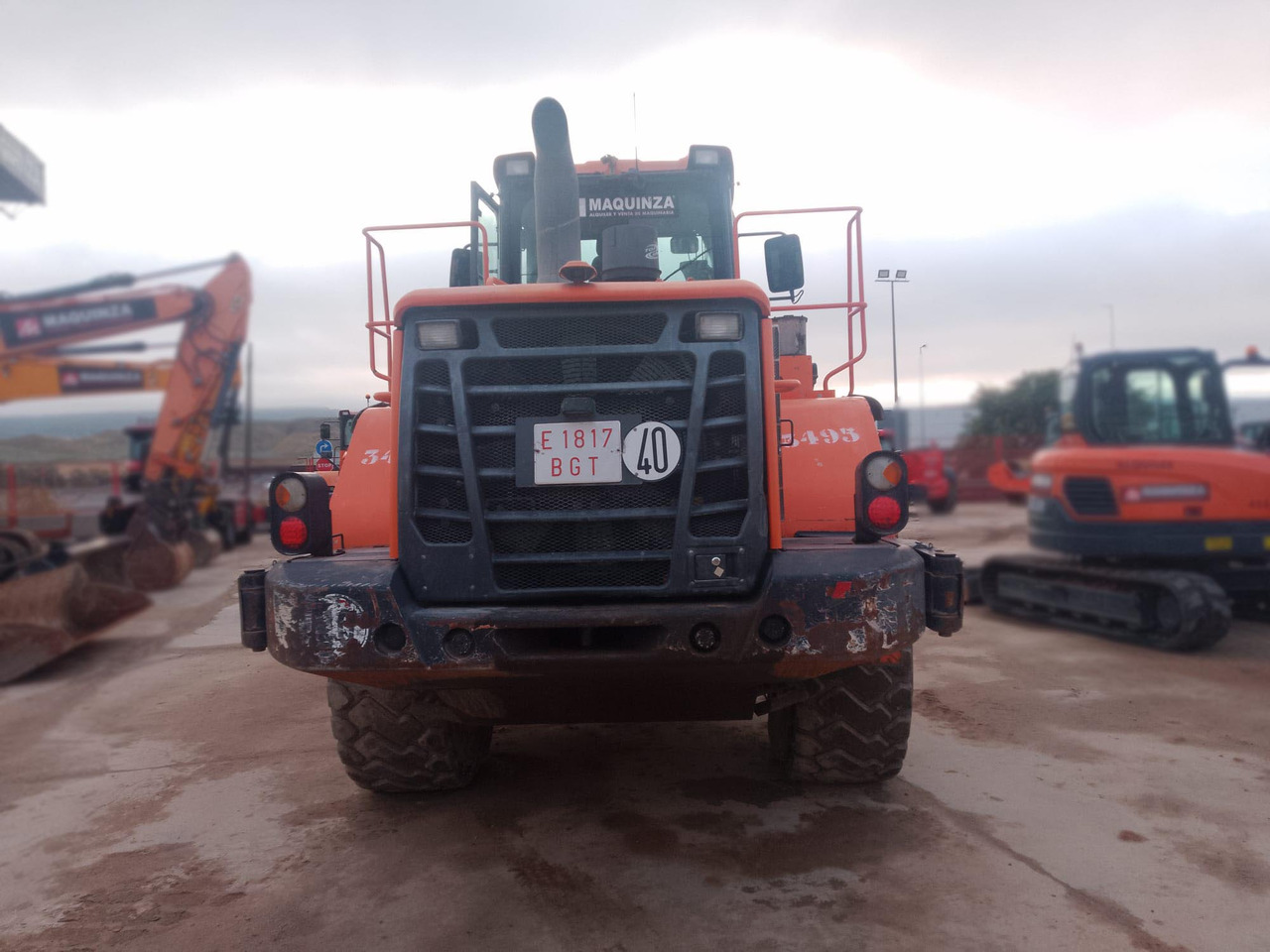 DOOSAN DL300-5 - Încărcător frontal pe pneuri: Foto 4 DOOSAN DL300-5 - Încărcător frontal pe pneuri: Foto 4