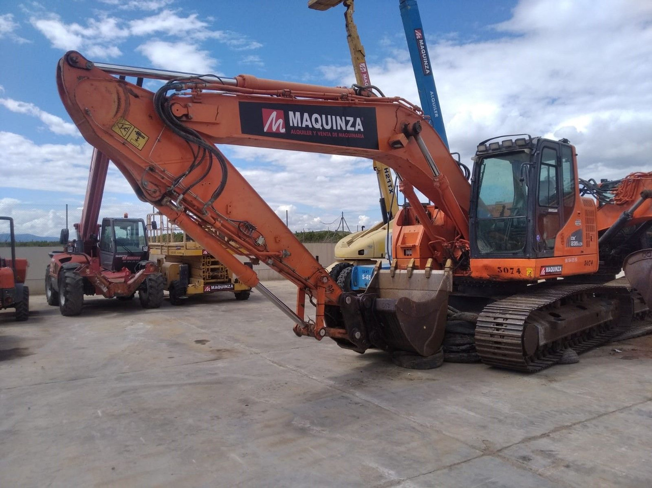DOOSAN DX235LCR - Excavator pe şenile: Foto 1 DOOSAN DX235LCR - Excavator pe şenile: Foto 1