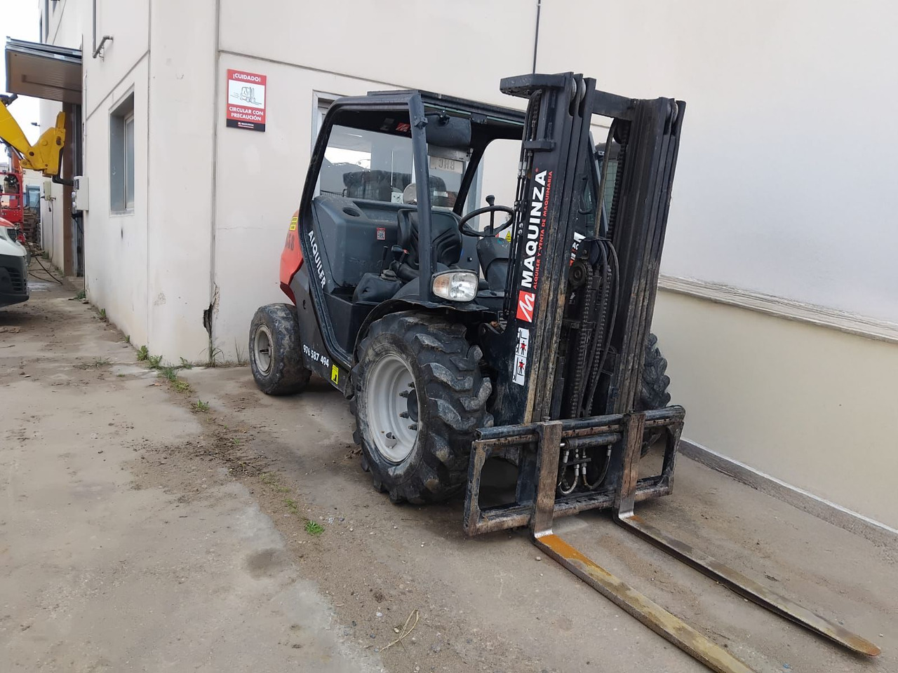 MANITOU MC18.4 D - Stivuitor diesel: Foto 3 MANITOU MC18.4 D - Stivuitor diesel: Foto 3