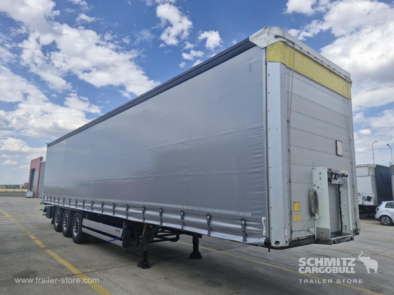 SCHMITZ Curtainsider Standard - Semiremorcă prelată: Foto 1 SCHMITZ Curtainsider Standard - Semiremorcă prelată: Foto 1