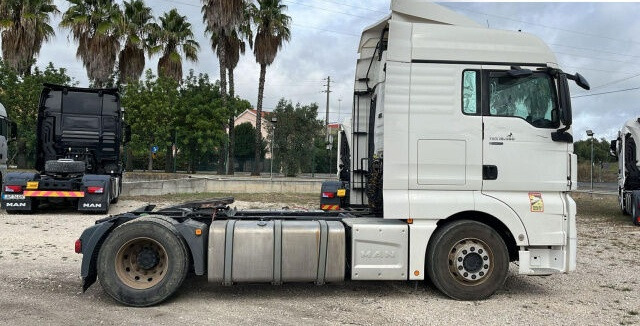 MAN TGX 18.480 4X2 BLS - Cap tractor: Foto 4 MAN TGX 18.480 4X2 BLS - Cap tractor: Foto 4