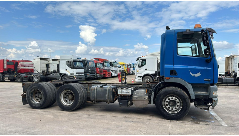 DAF CF 85.410 (BELGIAN TRUCK / HOOK / 10 TYRES) - Cap tractor: Foto 4 DAF CF 85.410 (BELGIAN TRUCK / HOOK / 10 TYRES) - Cap tractor: Foto 4