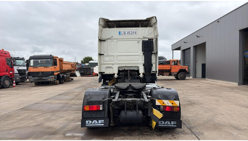 DAF XF 105.460 (BOITE MANUELLE / MANUAL GEARBOX) - Cap tractor: Foto 5 DAF XF 105.460 (BOITE MANUELLE / MANUAL GEARBOX) - Cap tractor: Foto 5