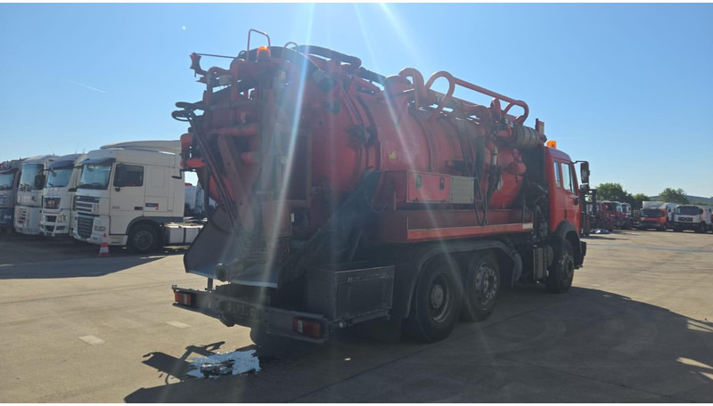 Maşină pentru vidanjări Mercedes-Benz SK 2435 (15.000 L / V8 AVEC 2X TURBO / BOITE MANUELLE / TRES BONNE ETAT / GRAND PONT): Foto 6