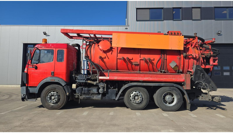 Maşină pentru vidanjări Mercedes-Benz SK 2435 (15.000 L / V8 AVEC 2X TURBO / BOITE MANUELLE / TRES BONNE ETAT / GRAND PONT): Foto 9