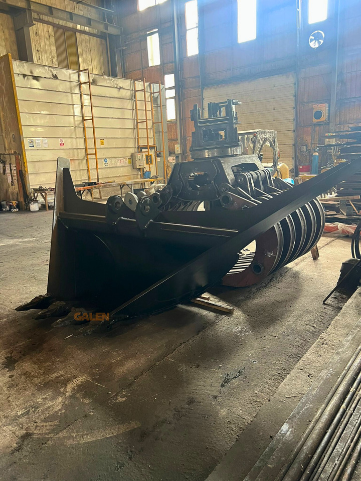 Hitachi ZX300 V-Type Bucket - Cupă excavator pentru Excavator pe şenile: Foto 1 Hitachi ZX300 V-Type Bucket - Cupă excavator pentru Excavator pe şenile: Foto 1