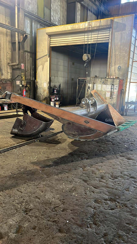 Hitachi ZX300 V-Type Bucket - Cupă excavator pentru Excavator pe şenile: Foto 4 Hitachi ZX300 V-Type Bucket - Cupă excavator pentru Excavator pe şenile: Foto 4