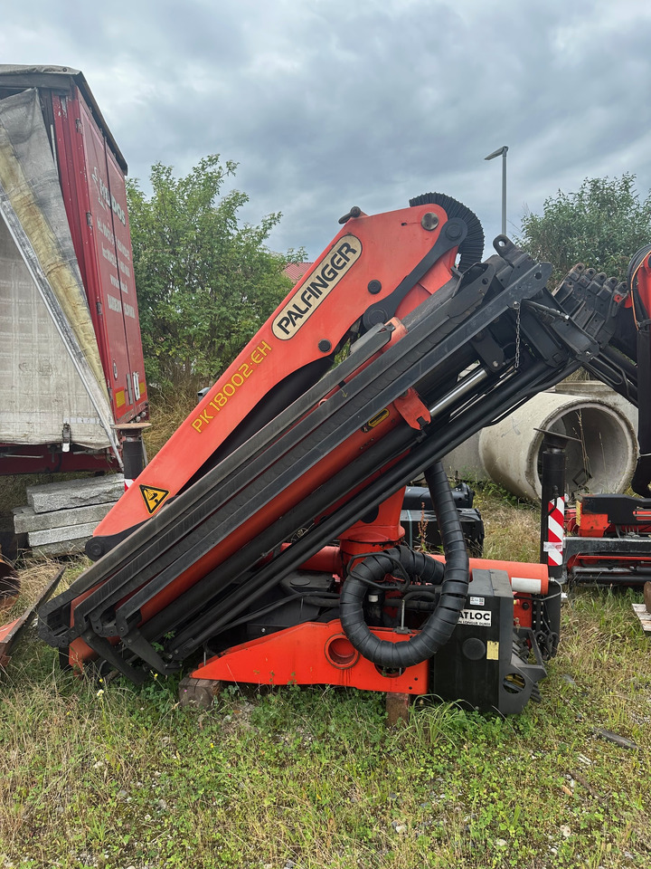 Palfinger 18002 EH C FF 4 R3X ÖLK - Macara montată: Foto 4 Palfinger 18002 EH C FF 4 R3X ÖLK - Macara montată: Foto 4