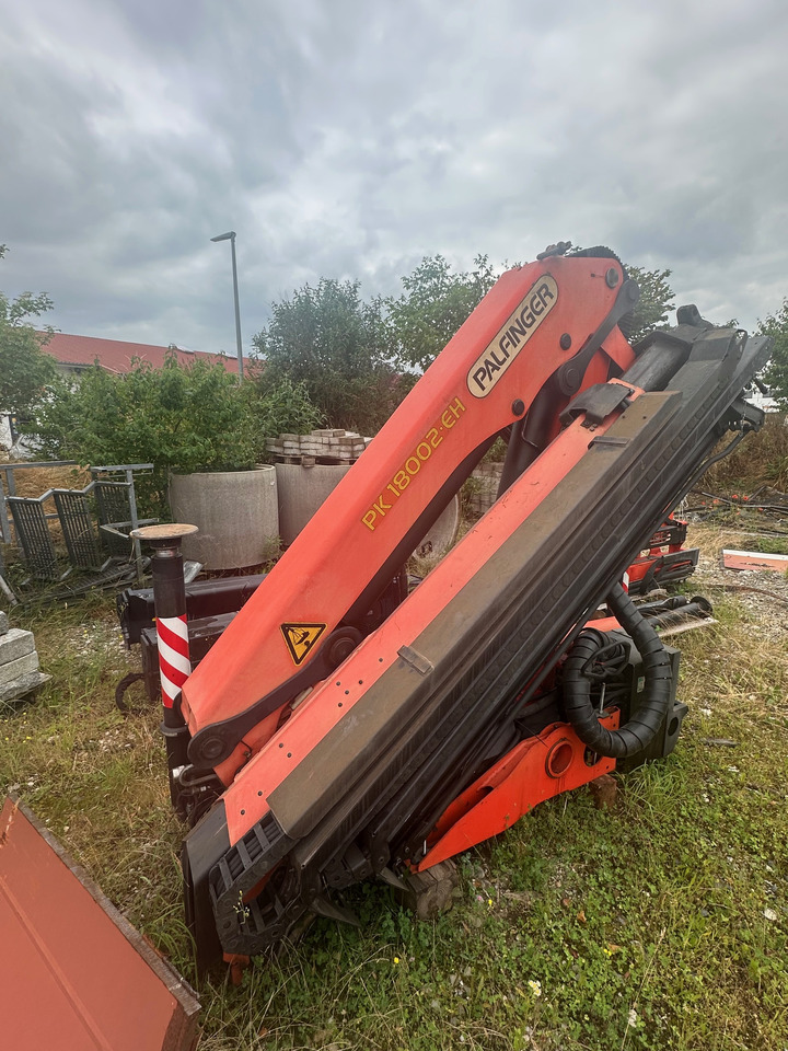 Palfinger 18002 EH C FF 4 R3X ÖLK - Macara montată: Foto 5 Palfinger 18002 EH C FF 4 R3X ÖLK - Macara montată: Foto 5