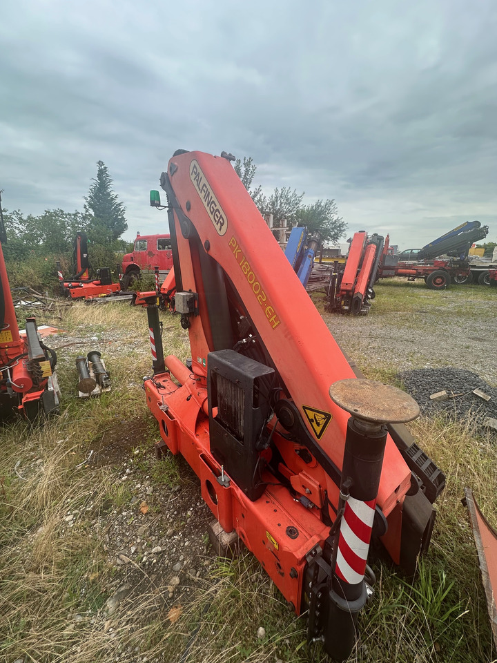 Palfinger 18002 EH C FF 4 R3X ÖLK - Macara montată: Foto 3 Palfinger 18002 EH C FF 4 R3X ÖLK - Macara montată: Foto 3