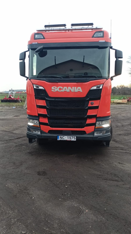 Scania R450 - Camion forestier, Camion cu macara: Foto 3 Scania R450 - Camion forestier, Camion cu macara: Foto 3