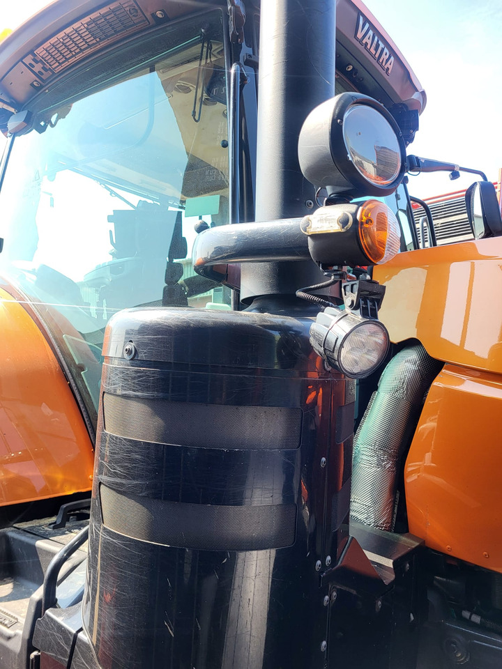 VALTRA S394 - Tractor agricol: Foto 3 VALTRA S394 - Tractor agricol: Foto 3