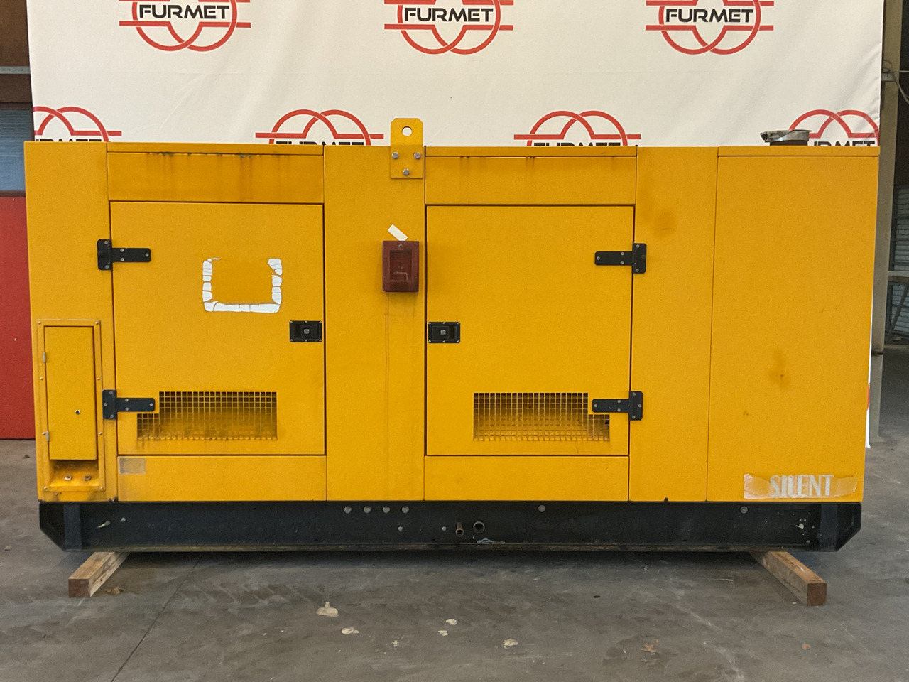 Cummins NT855G6, 300 KVA generatorset. Low standby hours. - Generator electric: Foto 1 Cummins NT855G6, 300 KVA generatorset. Low standby hours. - Generator electric: Foto 1