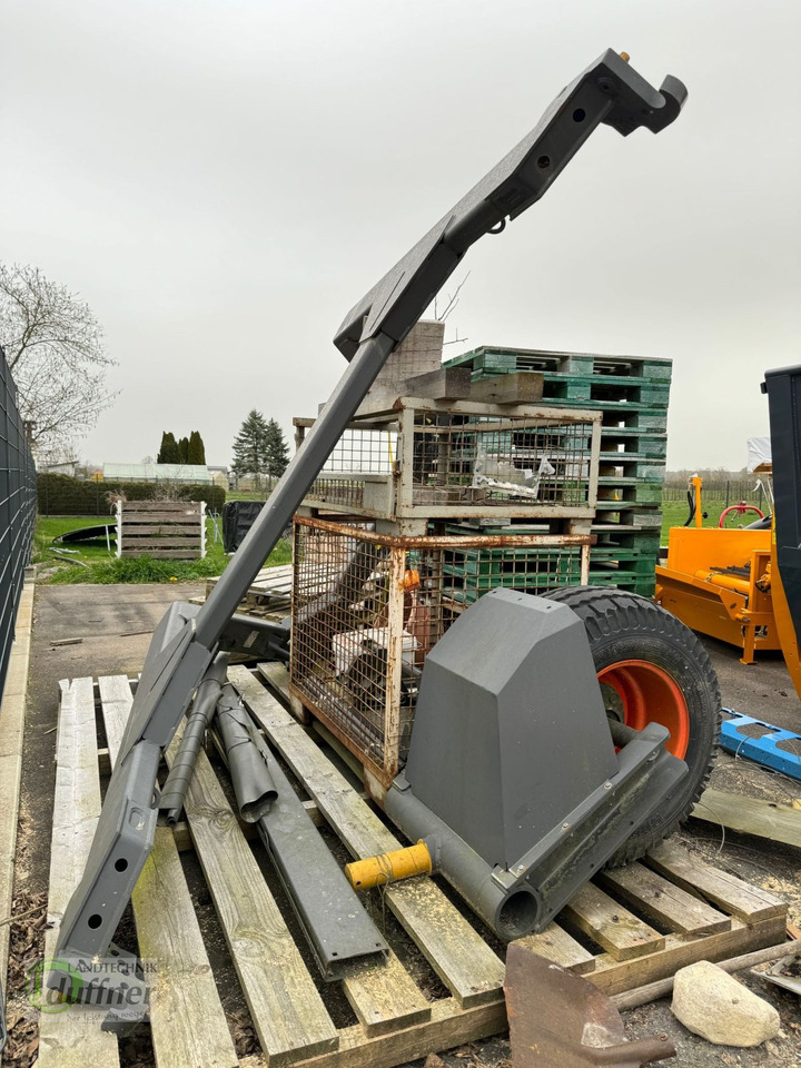 CLAAS Orbis 750 Transportfahrwerk - Cadru/ Şasiu pentru Utilaje agricole: Foto 2 CLAAS Orbis 750 Transportfahrwerk - Cadru/ Şasiu pentru Utilaje agricole: Foto 2