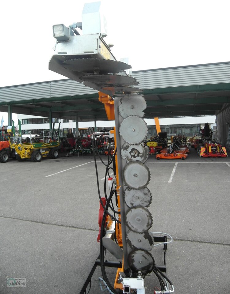 Ero Binger Baumschnittgerät - Încarcator frontal pentru tractor pentru Utilaj forestier: Foto 4 Ero Binger Baumschnittgerät - Încarcator frontal pentru tractor pentru Utilaj forestier: Foto 4