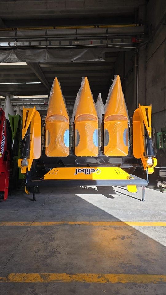 ELİBOL LR03 4 ROWS CORN HEADER - Heder de recoltat porumb: Foto 1 ELİBOL LR03 4 ROWS CORN HEADER - Heder de recoltat porumb: Foto 1