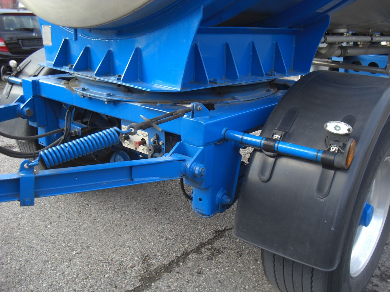 Magyar R2MEB / 6 KAMMERN - Remorcă cisternă: Foto 5 Magyar R2MEB / 6 KAMMERN - Remorcă cisternă: Foto 5