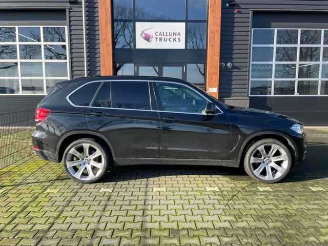 BMW X5 XDRIVE 30d - SUV: Foto 5 BMW X5 XDRIVE 30d - SUV: Foto 5
