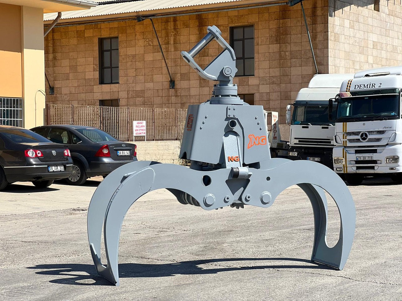 Graifer pentru Excavator nou VOLVO ROTATING LOG GRAPPLE / LOG CRACKER: Foto 12 Graifer pentru Excavator nou VOLVO ROTATING LOG GRAPPLE / LOG CRACKER: Foto 12