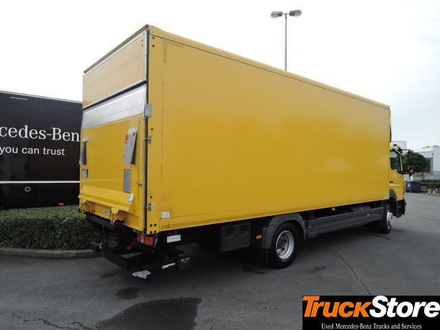 Mercedes-Benz Atego 1230 L - Camion furgon: Foto 4 Mercedes-Benz Atego 1230 L - Camion furgon: Foto 4