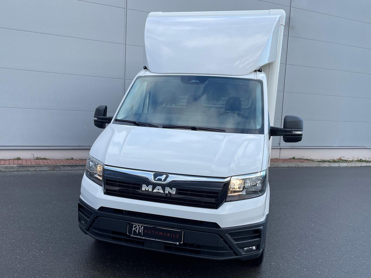 MAN TGE 3.160 Fahrgestell Einzelkabine Koffer NAVI - Automobil: Foto 4 MAN TGE 3.160 Fahrgestell Einzelkabine Koffer NAVI - Automobil: Foto 4