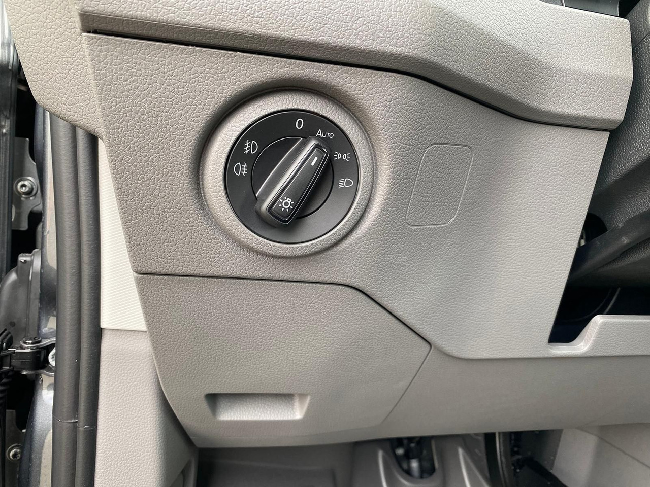 Transport persoane, Autoutilitară cabină dublă MAN TGE 3.160 L3H2 MIXTO LED NAVI ACC RWD SHZ STANDH: Foto 34 Transport persoane, Autoutilitară cabină dublă MAN TGE 3.160 L3H2 MIXTO LED NAVI ACC RWD SHZ STANDH: Foto 34