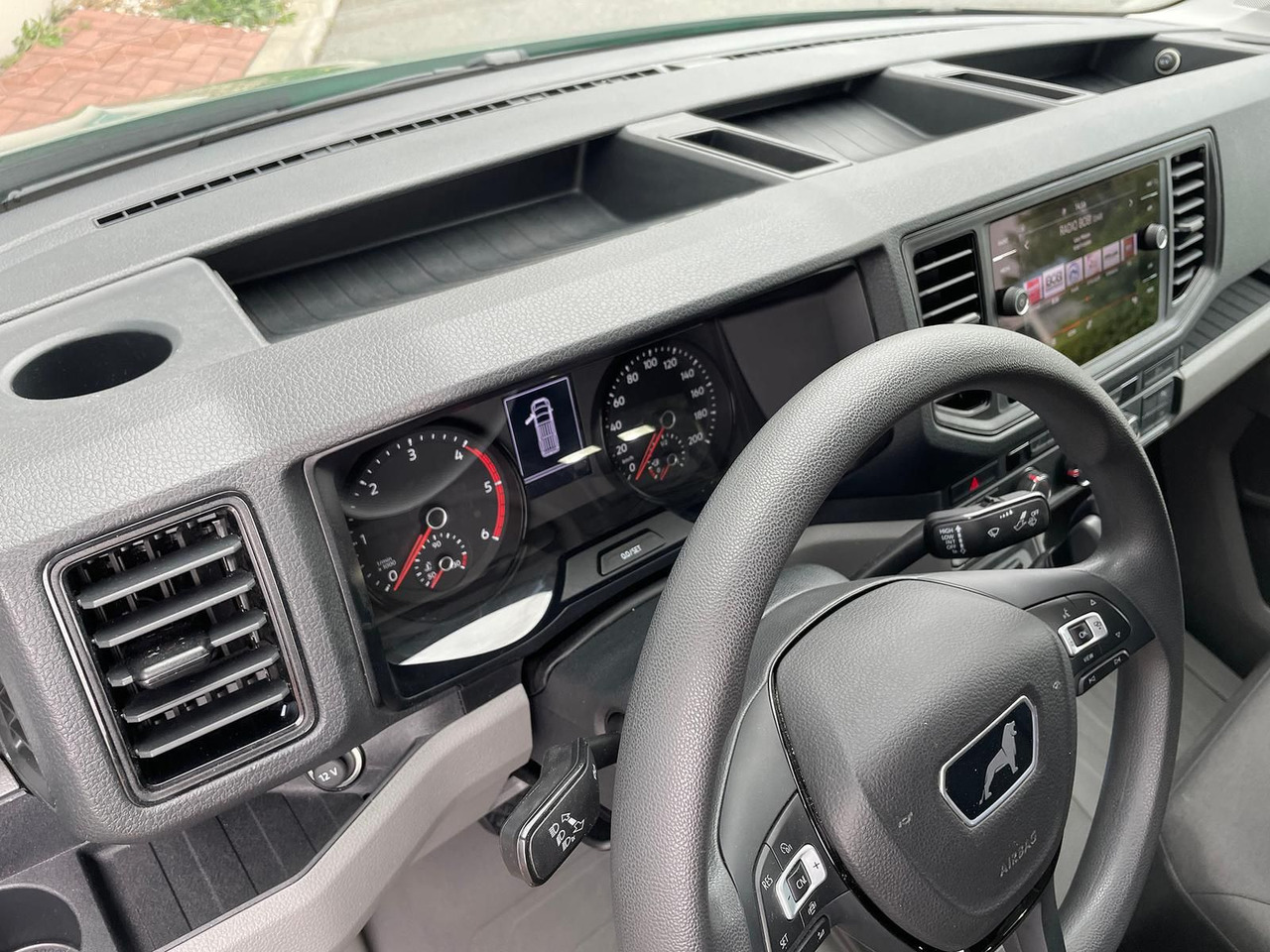 Automobil MAN TGE 3.160 MIXTO L4H3 LED AHK DAB KAMERA SITZHZ: Foto 26 Automobil MAN TGE 3.160 MIXTO L4H3 LED AHK DAB KAMERA SITZHZ: Foto 26