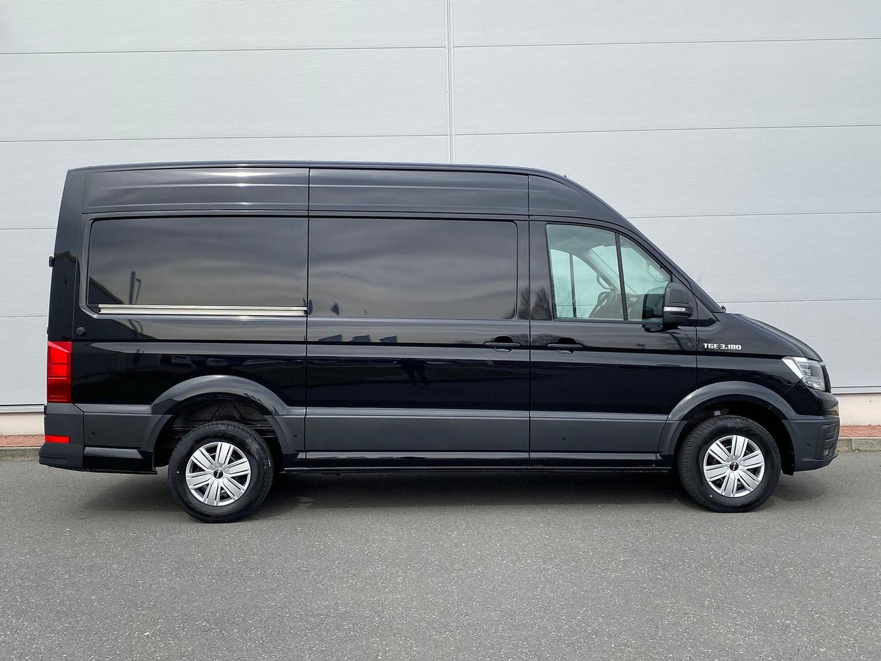 MAN TGE 3.180 L3H3 Kasten STANDHZ ACC LED SITZHZ - Dubă: Foto 5 MAN TGE 3.180 L3H3 Kasten STANDHZ ACC LED SITZHZ - Dubă: Foto 5