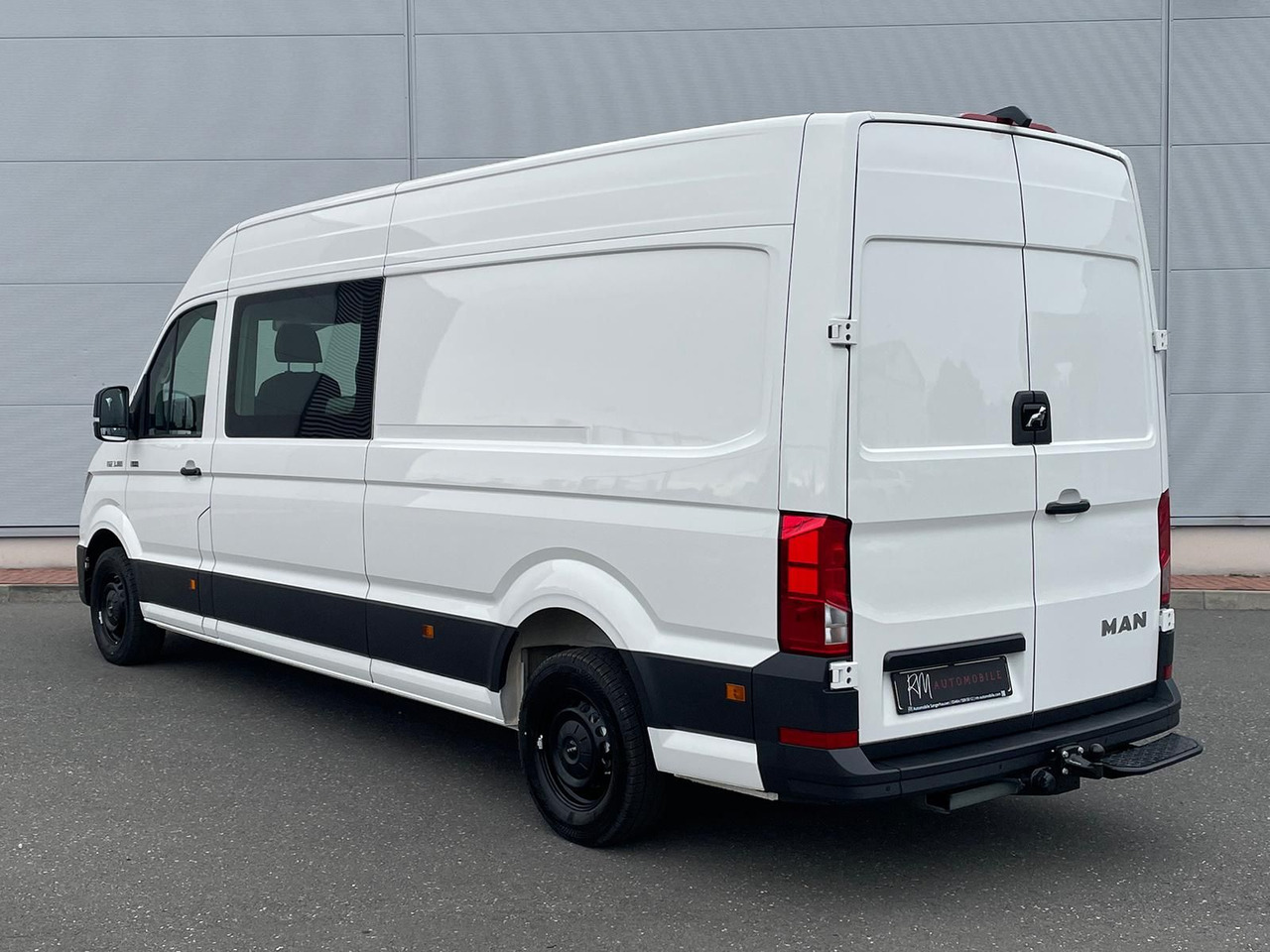 Dubă, Autoutilitară cabină dublă MAN TGE 3.180 L4H3 MIXTO 4x4 Autom STANDH LED KAMERA: Foto 8 Dubă, Autoutilitară cabină dublă MAN TGE 3.180 L4H3 MIXTO 4x4 Autom STANDH LED KAMERA: Foto 8