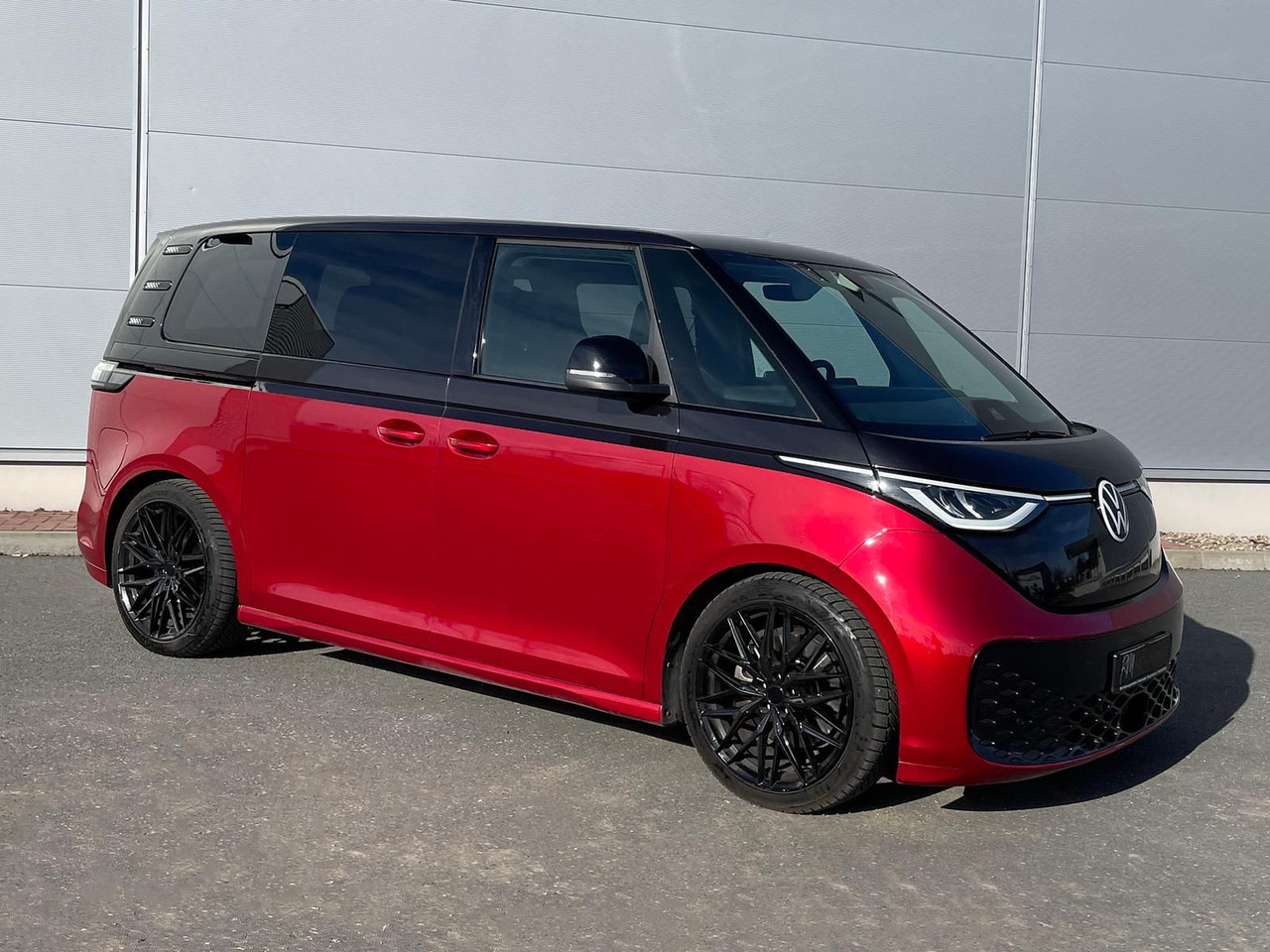 Volkswagen ID.Buzz KW Fahrwerk LM Felgen KLIMA PDC ACC DAB - Transport persoane, Autoutilitară electrică: Foto 1 Volkswagen ID.Buzz KW Fahrwerk LM Felgen KLIMA PDC ACC DAB - Transport persoane, Autoutilitară electrică: Foto 1