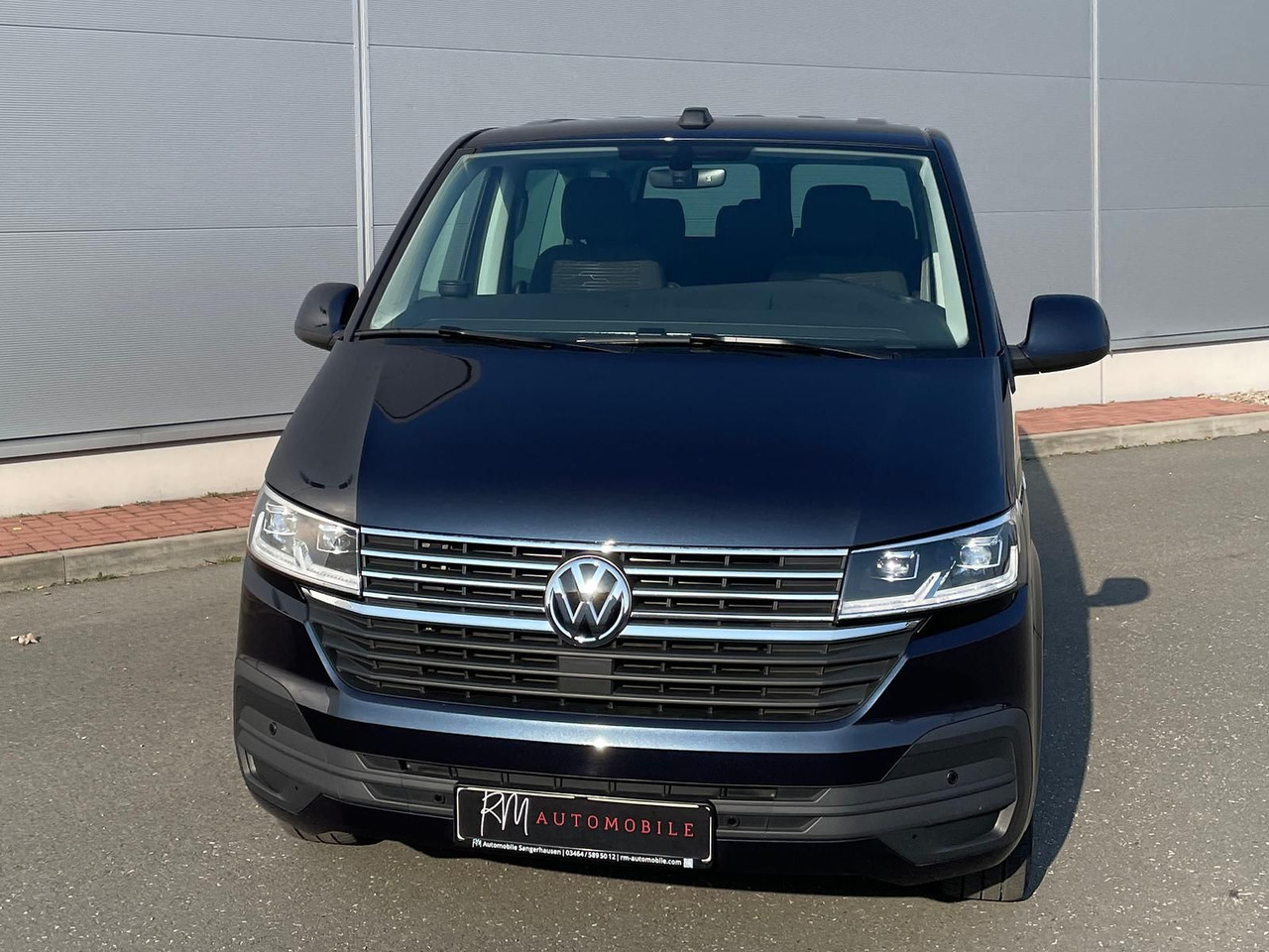 Volkswagen T6.1 Caravelle Comfortline NAV LED TEMP DAB PDC - Transport persoane: Foto 4 Volkswagen T6.1 Caravelle Comfortline NAV LED TEMP DAB PDC - Transport persoane: Foto 4