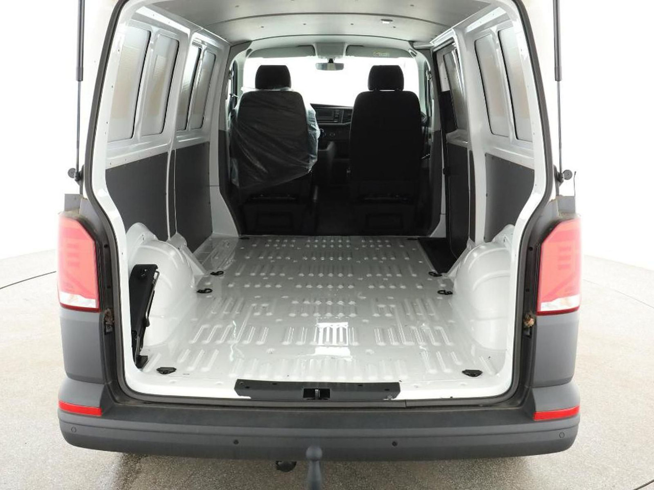Volkswagen T6.1 Transporter LR FWD PDC SITZHZ TEMP AHK - Dubă: Foto 3 Volkswagen T6.1 Transporter LR FWD PDC SITZHZ TEMP AHK - Dubă: Foto 3