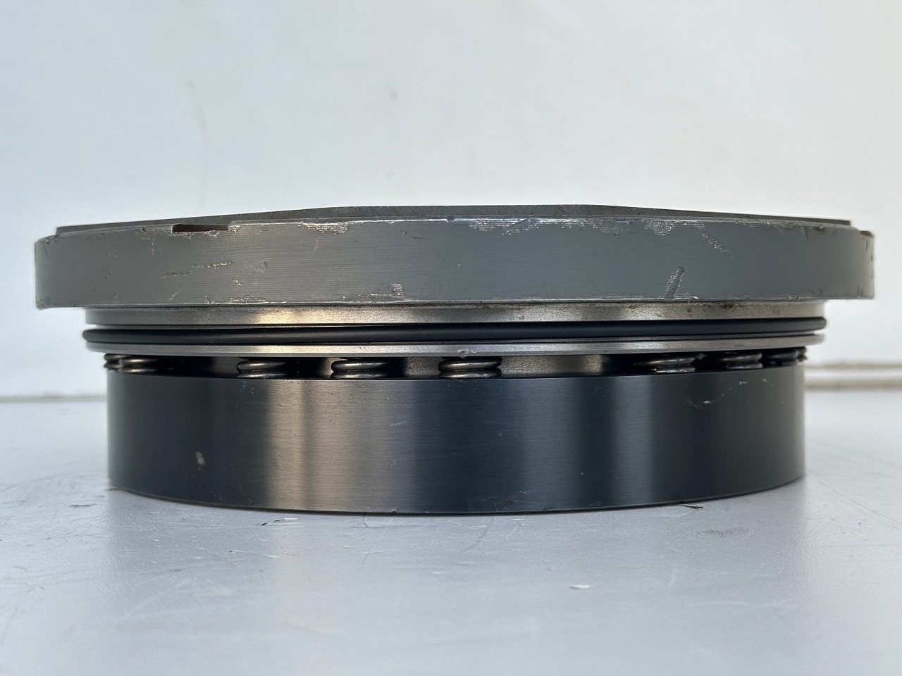 Liebherr Bremse ID-Nr.90009255. SAT250/278 - SAT250/287. A913 COMP, A914 COMP, A914, A916 COMP, A916, A918 COMP, A918, A920, A922 RAIL, A924 RAIL, LH18, LH22, LH24, LH26, R914 COMP, R914 RAIL, R914, - Reductor de rotire pentru Excavator pe şenile: Foto 3 Liebherr Bremse ID-Nr.90009255. SAT250/278 - SAT250/287. A913 COMP, A914 COMP, A914, A916 COMP, A916, A918 COMP, A918, A920, A922 RAIL, A924 RAIL, LH18, LH22, LH24, LH26, R914 COMP, R914 RAIL, R914, - Reductor de rotire pentru Excavator pe şenile: Foto 3