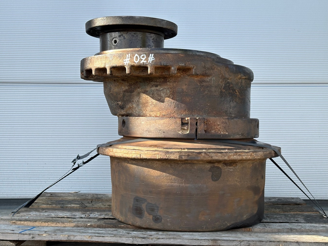 Liebherr Fahrantrieb FAT450E510. ID-Nr.970351501 - ID-Nr.90025195 - ID-Nr.90203584. LR634-992, LU755D-999, O634-992, PR734-4L-1481,PR734-4XL-1659. #10739.02# - Transmisie finală pentru Buldozer: Foto 3 Liebherr Fahrantrieb FAT450E510. ID-Nr.970351501 - ID-Nr.90025195 - ID-Nr.90203584. LR634-992, LU755D-999, O634-992, PR734-4L-1481,PR734-4XL-1659. #10739.02# - Transmisie finală pentru Buldozer: Foto 3