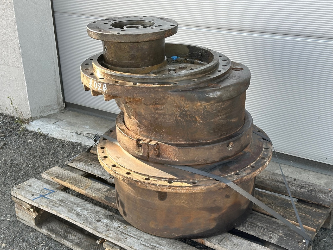 Liebherr Fahrantrieb FAT450E510. ID-Nr.970351501 - ID-Nr.90025195 - ID-Nr.90203584. LR634-992, LU755D-999, O634-992, PR734-4L-1481,PR734-4XL-1659. #10739.02# - Transmisie finală pentru Buldozer: Foto 4 Liebherr Fahrantrieb FAT450E510. ID-Nr.970351501 - ID-Nr.90025195 - ID-Nr.90203584. LR634-992, LU755D-999, O634-992, PR734-4L-1481,PR734-4XL-1659. #10739.02# - Transmisie finală pentru Buldozer: Foto 4