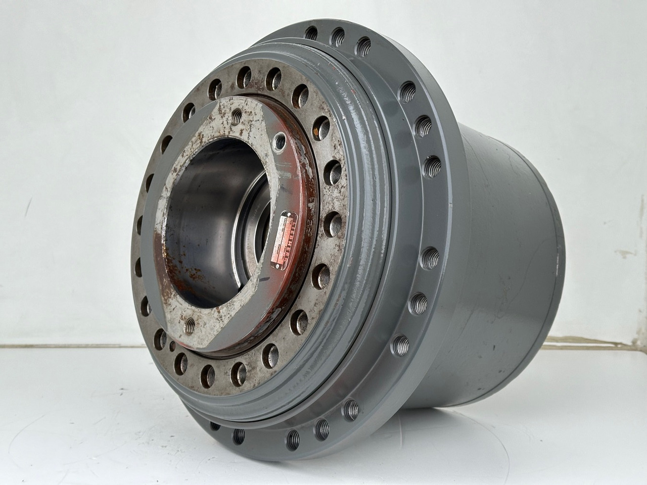 Liebherr Fahrantrieb Typ:FAT350P059. ID-Nr.933762801. LH22 C, R313 LI, R317 LI, R900 C-LI. #FAT350P059.0125# - Transmisie finală pentru Utilaje constructii: Foto 1 Liebherr Fahrantrieb Typ:FAT350P059. ID-Nr.933762801. LH22 C, R313 LI, R317 LI, R900 C-LI. #FAT350P059.0125# - Transmisie finală pentru Utilaje constructii: Foto 1