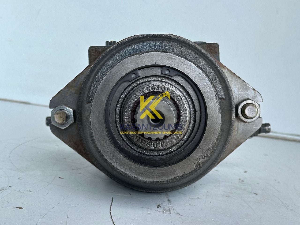 Liebherr Hydraulikeinbaumotor Typ:FMF058, ID-Nr.10122576 - ID-Nr.10145827 - ID-Nr.11371069. LOS1906, P924 COMP , R906, R906 PROTO, R916, R922, R924, R924 COMP, R926 COMP, R926 K LC. #39780# - Motor hidraulic pentru Excavator: Foto 5 Liebherr Hydraulikeinbaumotor Typ:FMF058, ID-Nr.10122576 - ID-Nr.10145827 - ID-Nr.11371069. LOS1906, P924 COMP , R906, R906 PROTO, R916, R922, R924, R924 COMP, R926 COMP, R926 K LC. #39780# - Motor hidraulic pentru Excavator: Foto 5