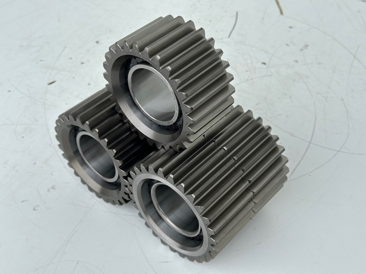 Liebherr Planetenrad ID-Nr.90205840. FAT350P126 - FAT350P138. R920 - R922 - R924 - R925 - R926 - R930 T. #90205840.22.05.03# - Transmisie finală pentru Excavator pe şenile: Foto 2 Liebherr Planetenrad ID-Nr.90205840. FAT350P126 - FAT350P138. R920 - R922 - R924 - R925 - R926 - R930 T. #90205840.22.05.03# - Transmisie finală pentru Excavator pe şenile: Foto 2