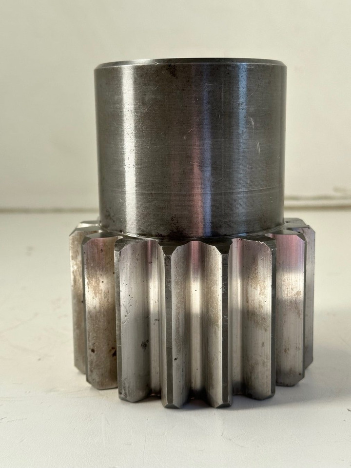 Liebherr Sonnenrad ID-Nr.969386101. SAT700/270. R9800. #969386101.18.12# - Reductor de rotire pentru Utilaje constructii: Foto 1 Liebherr Sonnenrad ID-Nr.969386101. SAT700/270. R9800. #969386101.18.12# - Reductor de rotire pentru Utilaje constructii: Foto 1