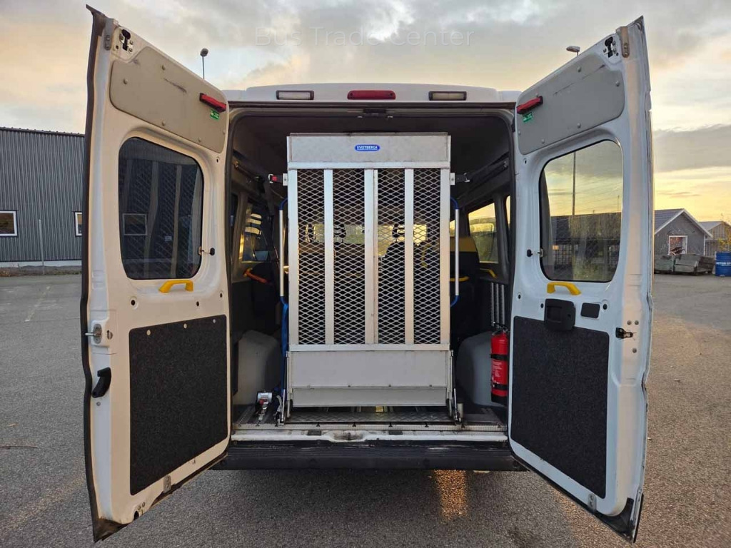 FIAT Ducato - Microbuz, Transport persoane: Foto 5 FIAT Ducato - Microbuz, Transport persoane: Foto 5