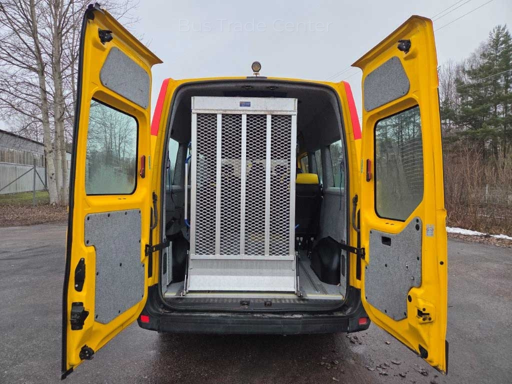 OPEL Movano 2,3 // 4 units - Microbuz, Transport persoane: Foto 4 OPEL Movano 2,3 // 4 units - Microbuz, Transport persoane: Foto 4