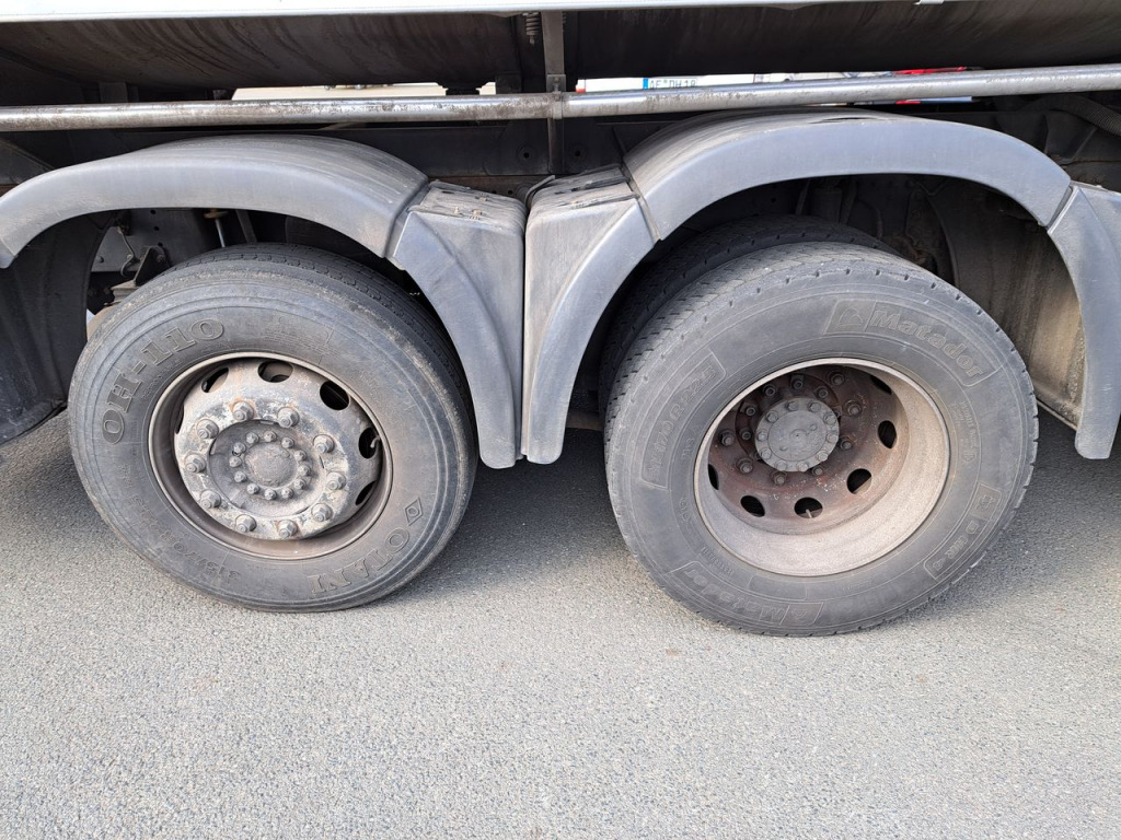 Camion cisternă MAN TGA 03 26.413 FNLLW Wasserfahrzeug (Nr. 5726): Foto 8 Camion cisternă MAN TGA 03 26.413 FNLLW Wasserfahrzeug (Nr. 5726): Foto 8