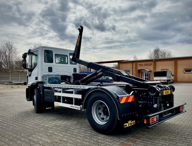 IVECO Eurocargo + hooklift KING HZ-10R - Maşina comunala: Foto 5 IVECO Eurocargo + hooklift KING HZ-10R - Maşina comunala: Foto 5